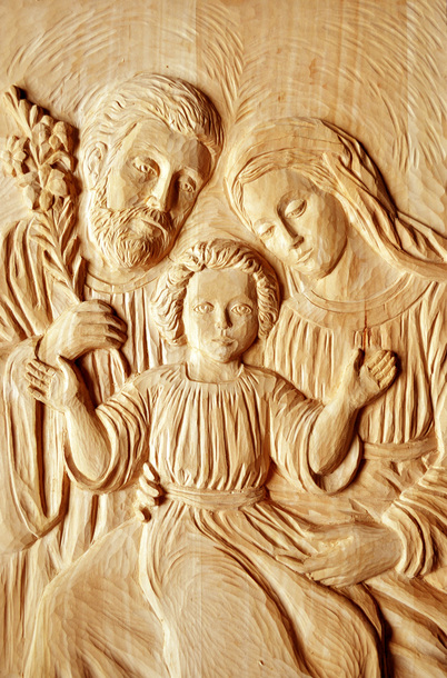 Święta Rodzina – płaskorzeźba z drewna lipowego (1)